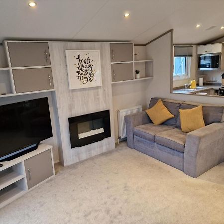 Billing Aquadrome- Bird Lake Pastures Holiday Caravan Sleep 6 Northampton Eksteriør bilde